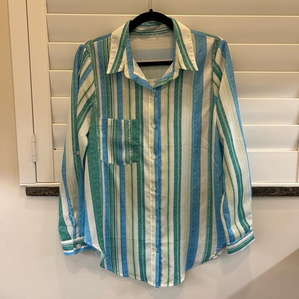 NWOT Striped Blue Green Aztec Print Button Down Shirt Roll Tab Sleeves S - Picture 7 of 14